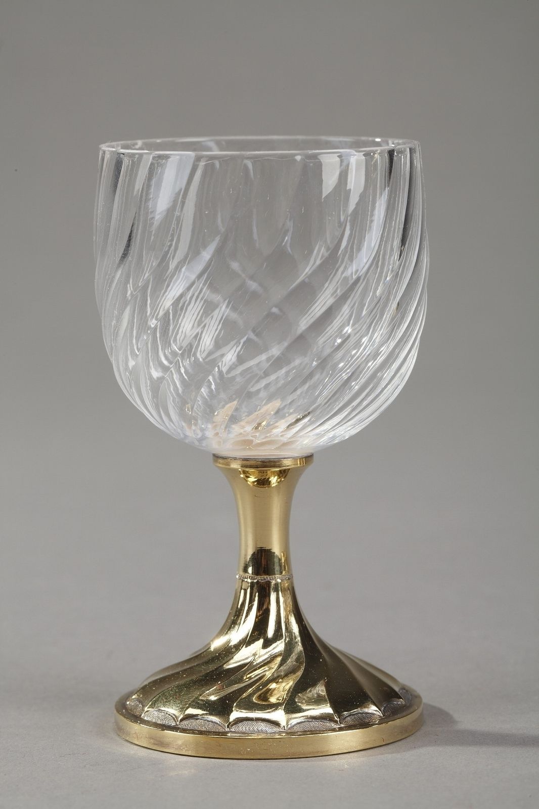 photo furniture Crystal Beverage Service By Maison Boin Taburet