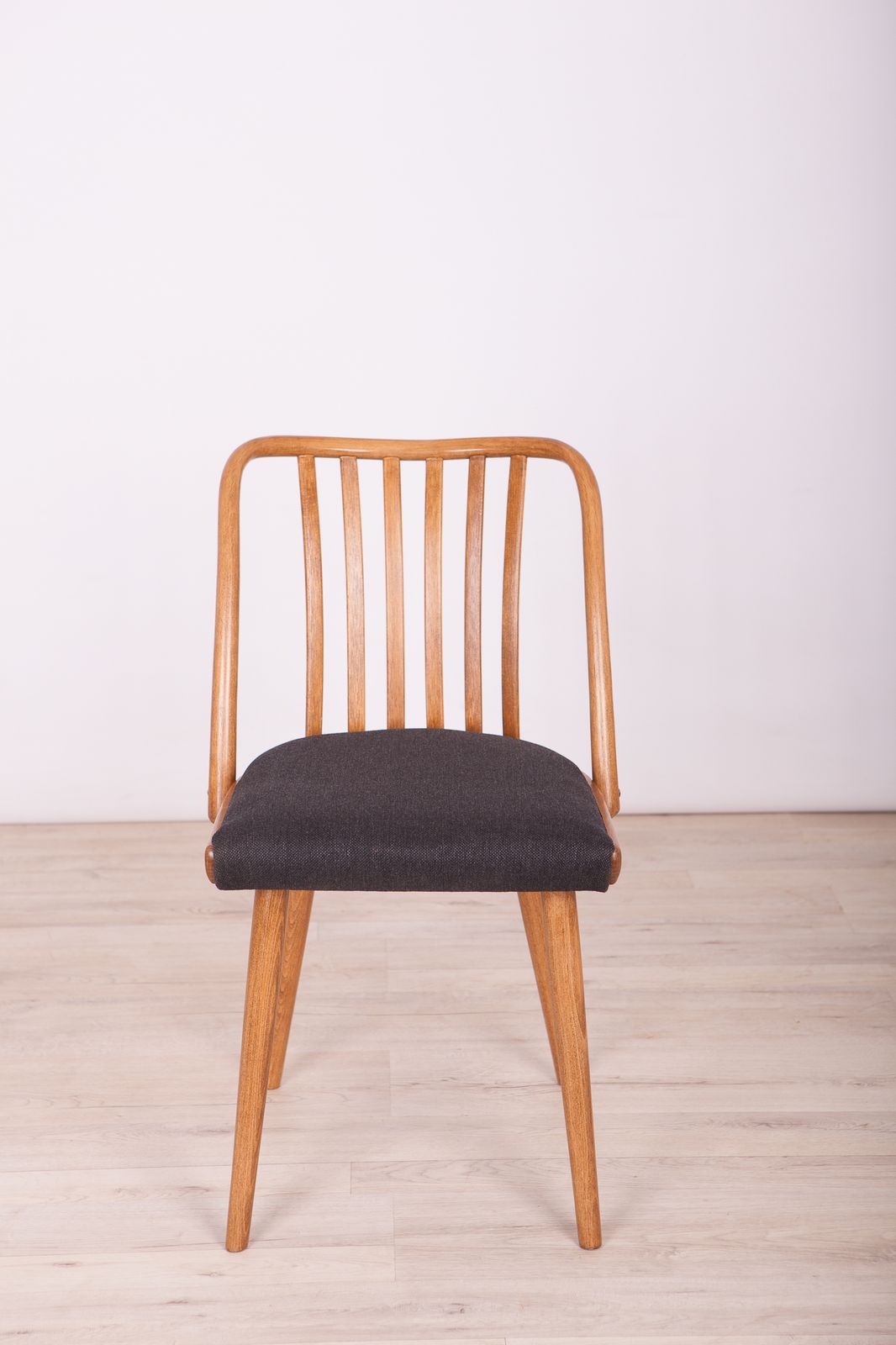 Dining Chairs By Antonín šuman For Ton, 1960s, Set Of 4 photo Furniture