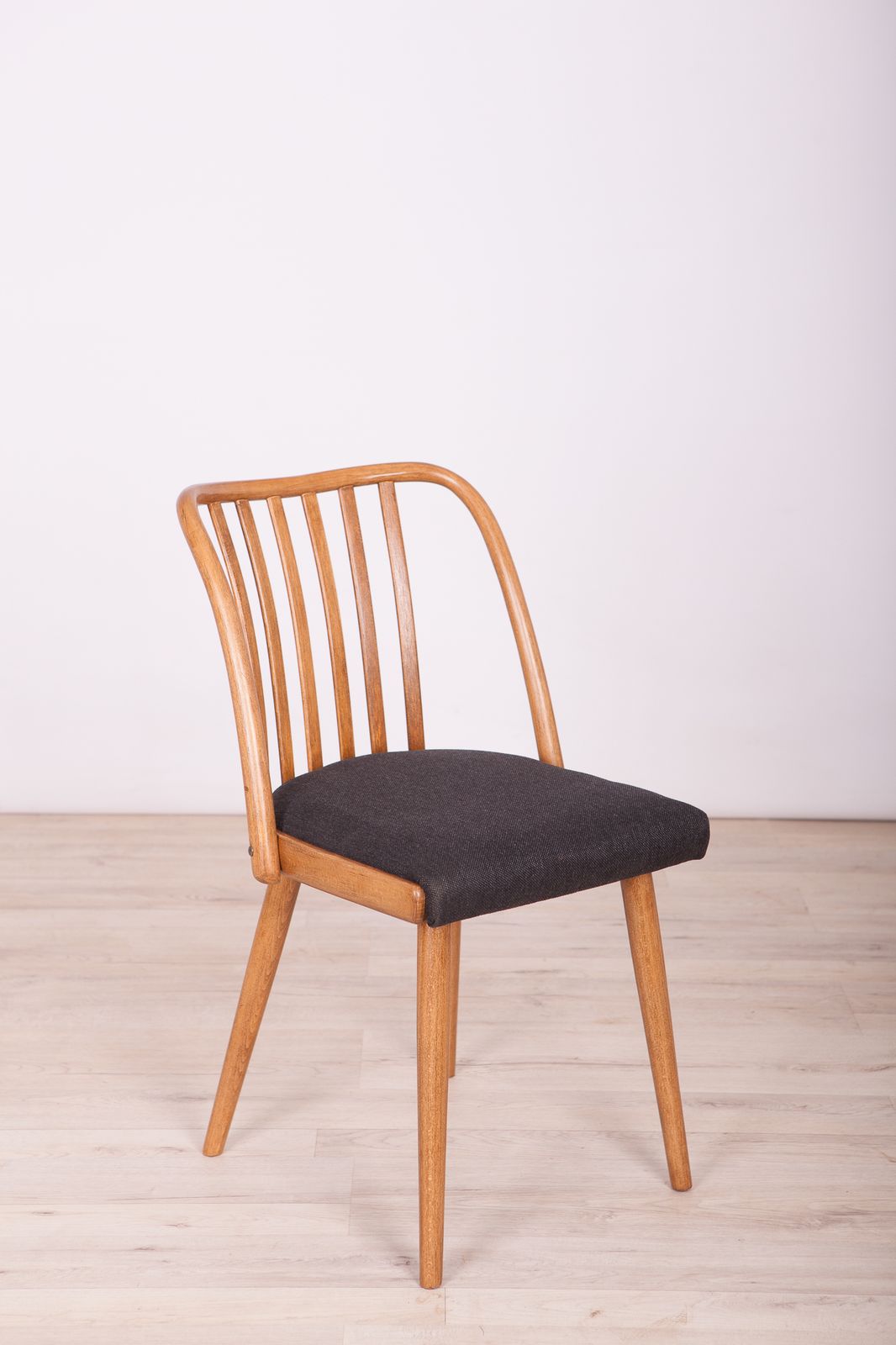 Dining Chairs By Antonín šuman For Ton, 1960s, Set Of 4 photo buy