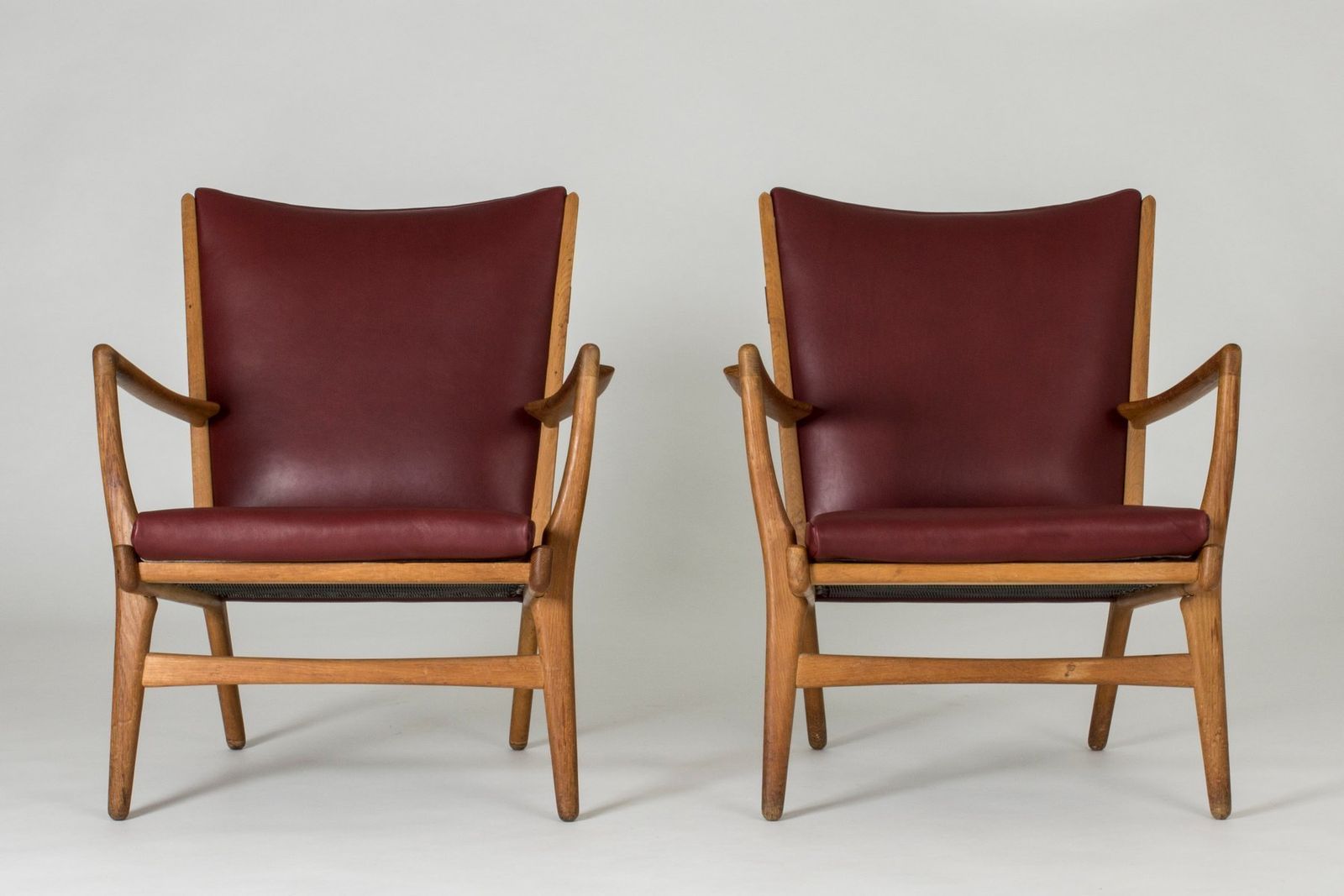 Model Ap 16 Lounge Chairs By Hans J. Wegner For A.P. Stolen, 1960s, Set Of 2 photo for sale