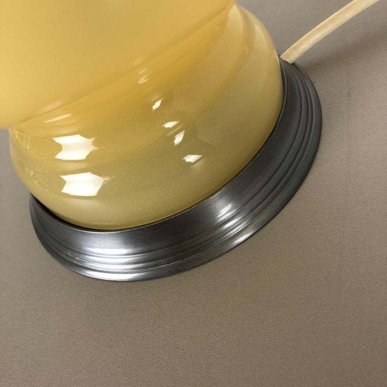 New Old Stock, Opaline Murano Glass "Honey" Table Light By Cenedese Vetri, 1960s photo vinterior