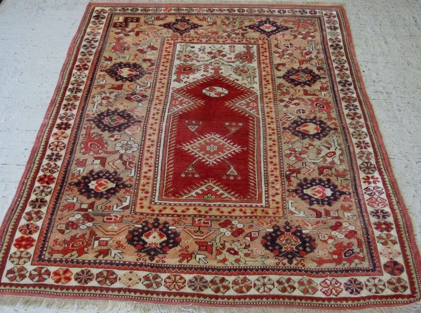 Antiek Turks Melas tapijt photo for sale