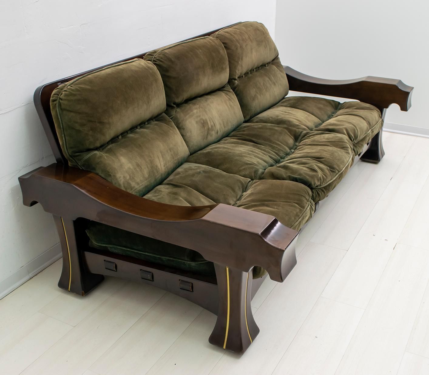 Luciano Frigerio Mid Century Modern Italian Wood And Suede Sofa "Ussaro", 1970s photo 5475.0