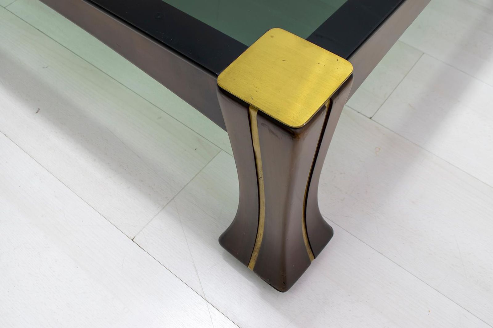 Luciano Frigerio Midcentury Italian Wood And Brass Coffee Table "Ussaro", 1970s photo vintage
