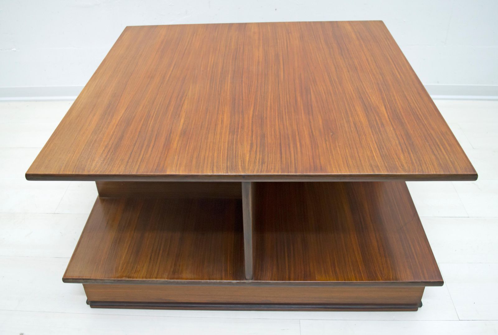 F Lli Saporiti Mid Century Modern Italian Rosewood Coffee Table, 1960s photo for sale