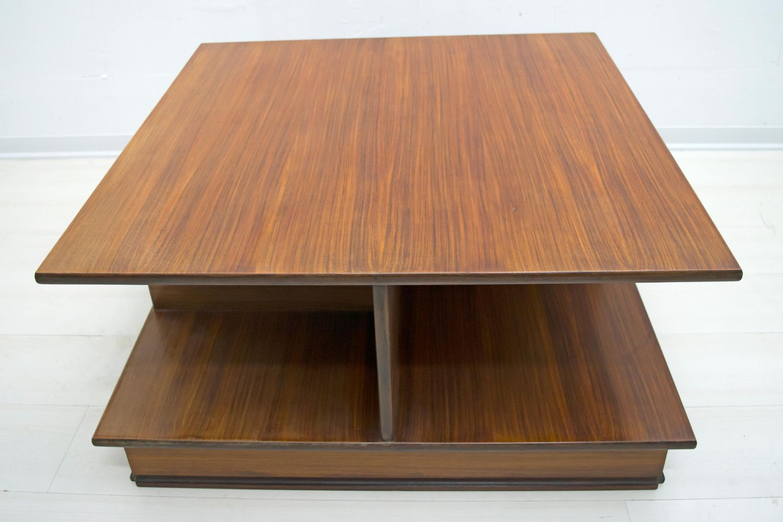 photo furniture F Lli Saporiti Mid Century Modern Italian Rosewood Coffee Table, 1960s