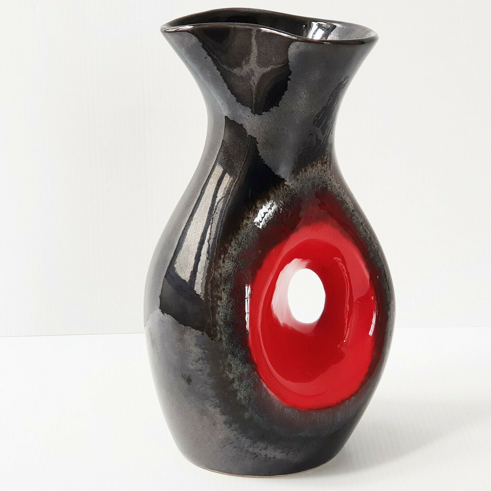 Magnificent Vintage Vase 1960 In Black Ceramic Nacree Red 60s 60s Years 60