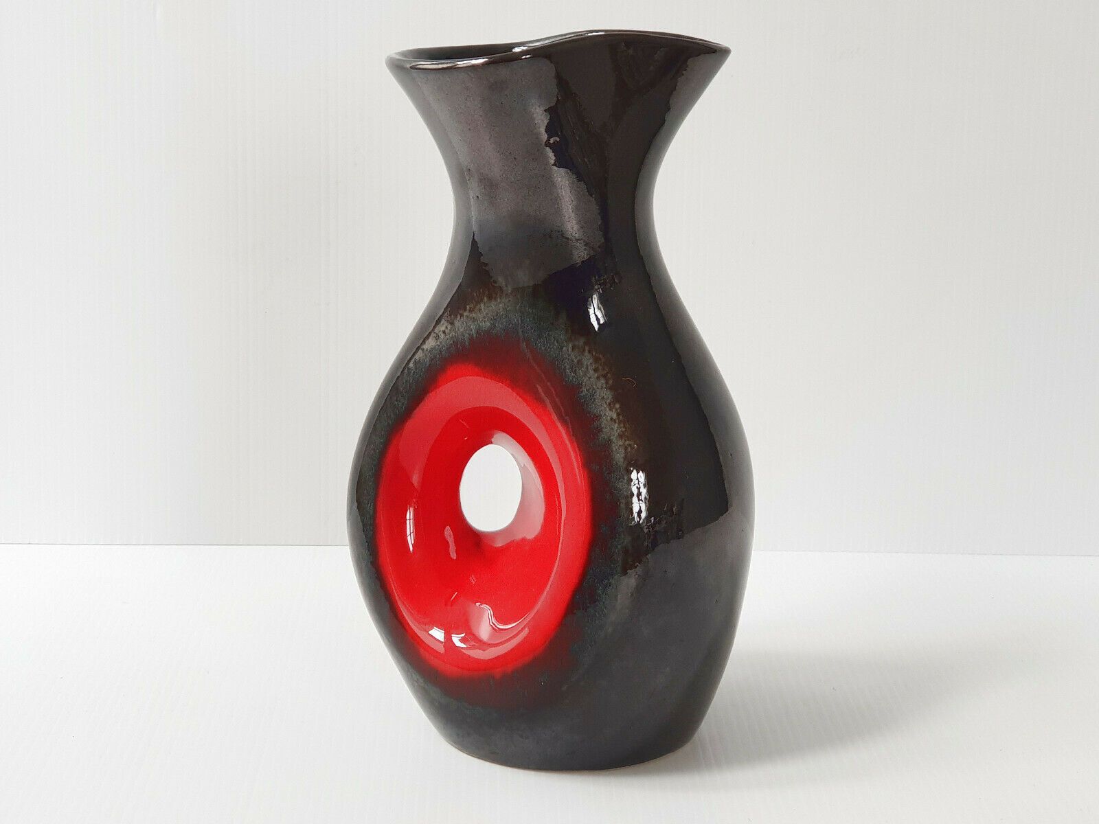 Magnificent Vintage Vase 1960 In Black Ceramic Nacree Red 60s 60s Years 60 photo furniture
