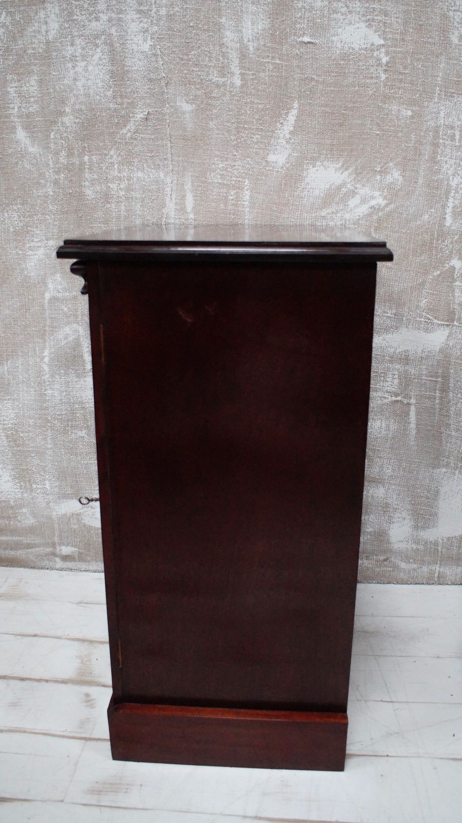 Furniture Victorian Flame Mahogany Wellington Chest photo