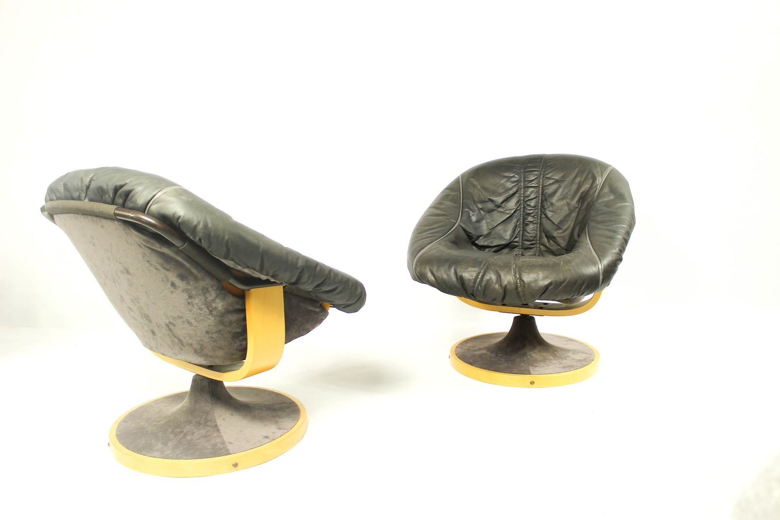 Vintage Norwegian Lounge Chair From Söda Galvano, 1970s photo vintage