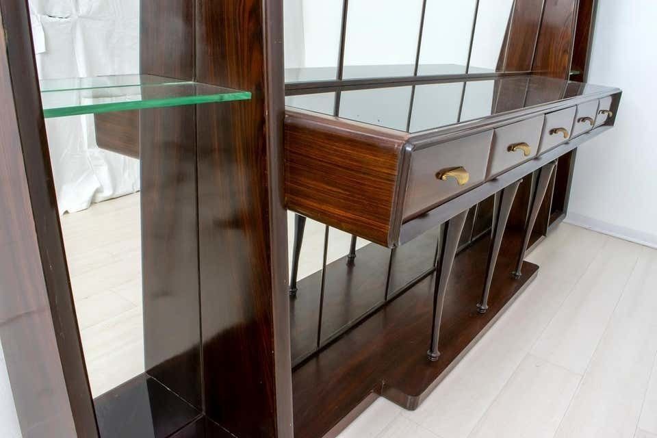 Guglielmo Ulrich Mid Century Modern Italian Walnut Mirrored Sideboard, 1940s photo 20741.0