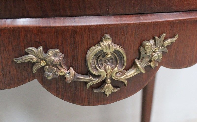 photo vinterior Small Mahogany Dresser Chiffonnière, Louis XV / Louis XVI Transition Style   Late 19th