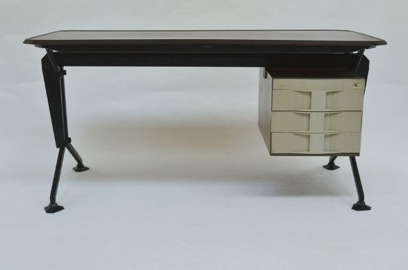 President Desk – Bbpr – Olivetti photo Furniture