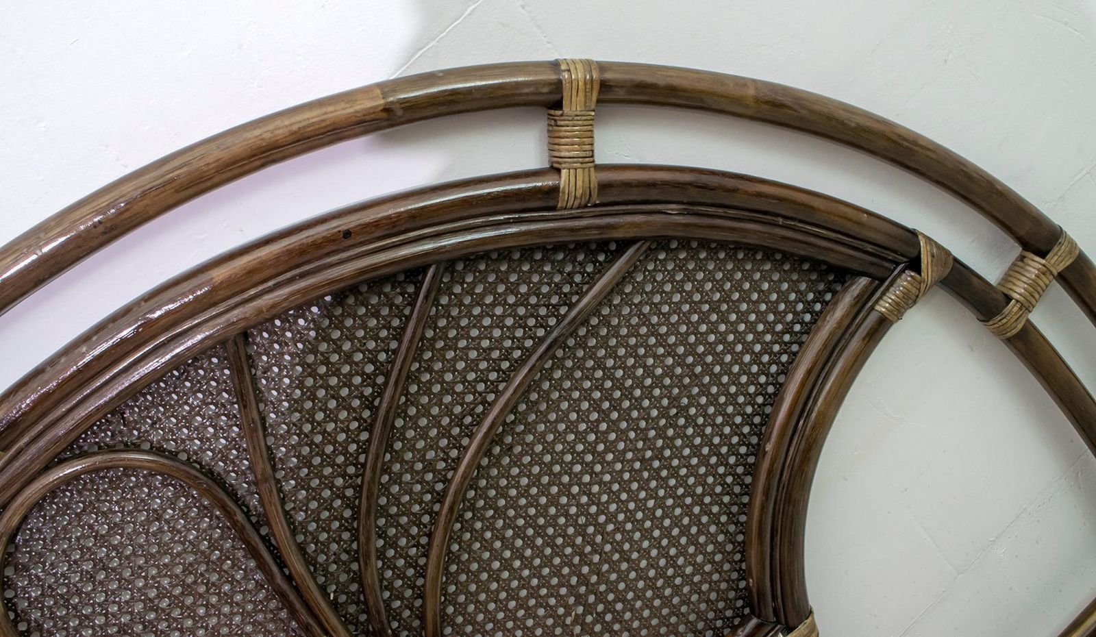 Bonacina Mid Century Modern Italian Bamboo And Rattan Headboard Handcrafted photo vinterior