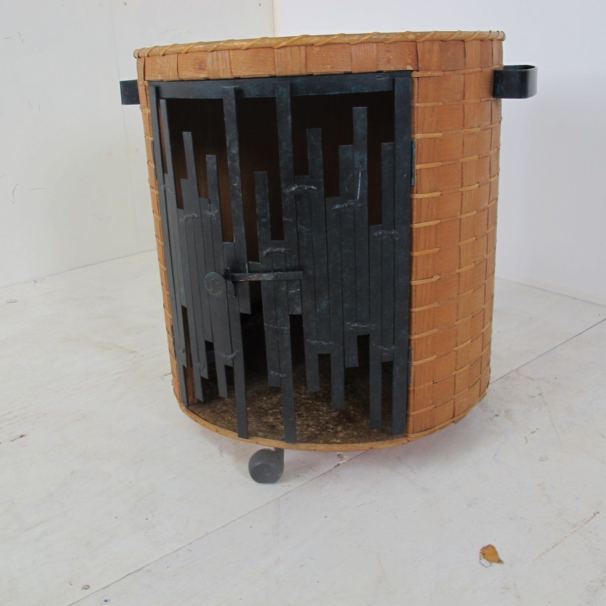 Mid Century Brutalist Rattan And Steel Bar Cart, 1950s photo vinterior