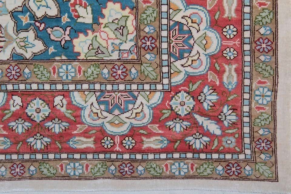 Vintage Oriental Carpet Turkish Hereke Silk Rug 72 X 122 Cm photo vinterior