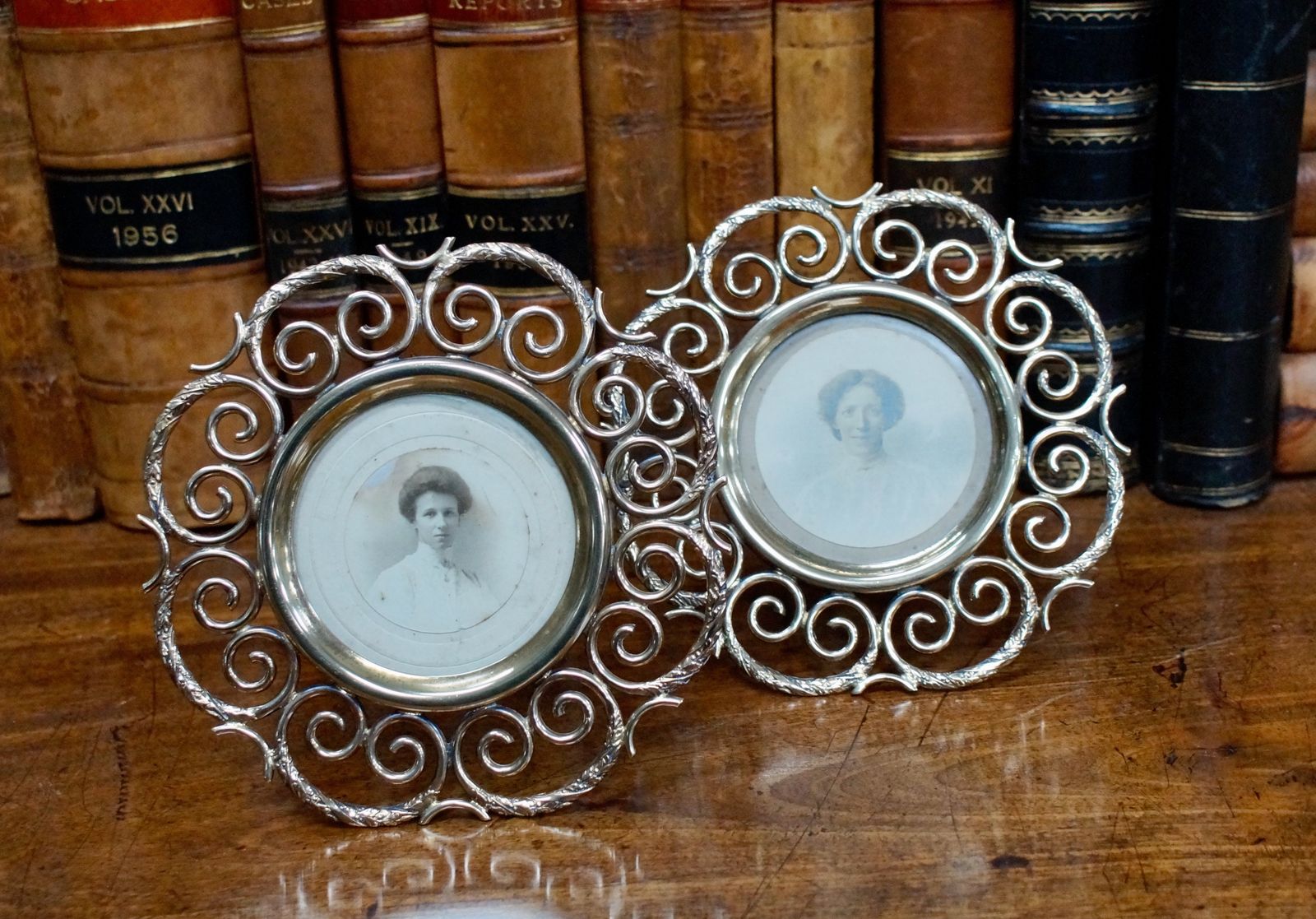 Pair Of Victorian English Brass Ring Photos Frames photo 320.0