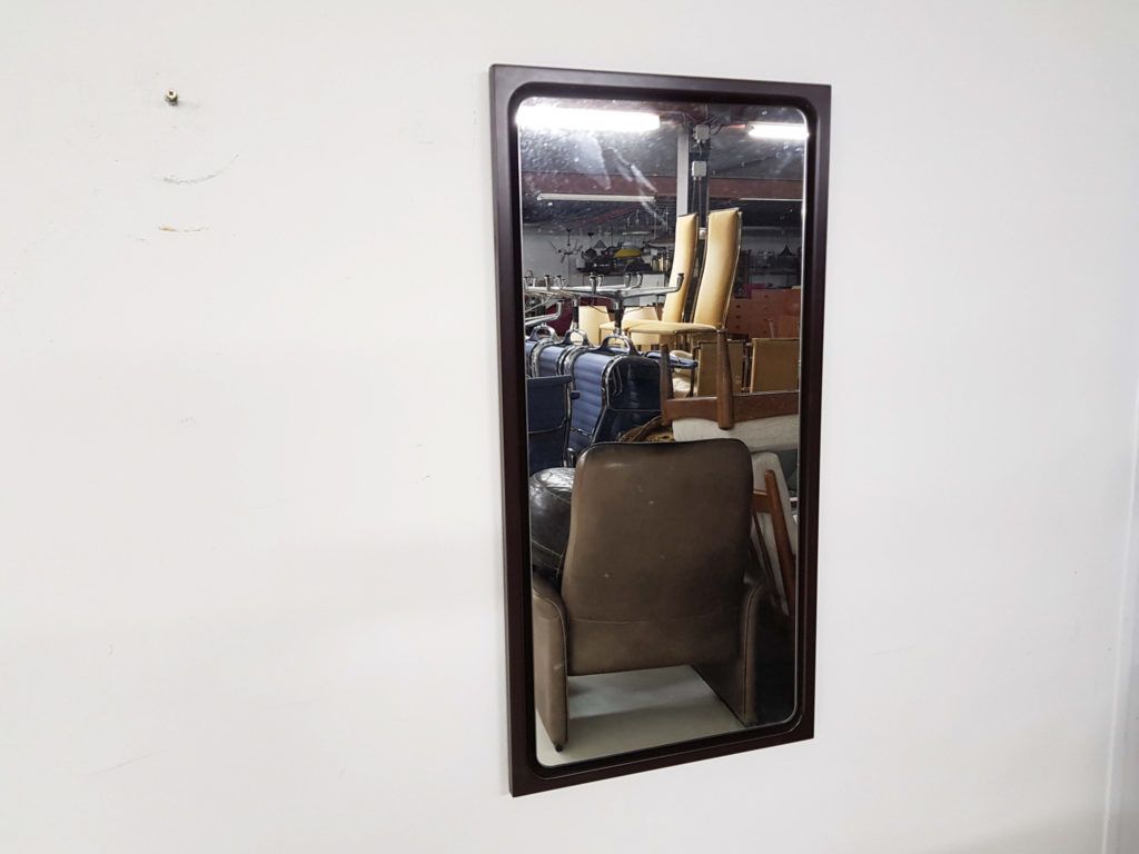 Grote Mid Century Bruine Kunststof Spiegel, Jaren 1970 photo Woonaccessoires