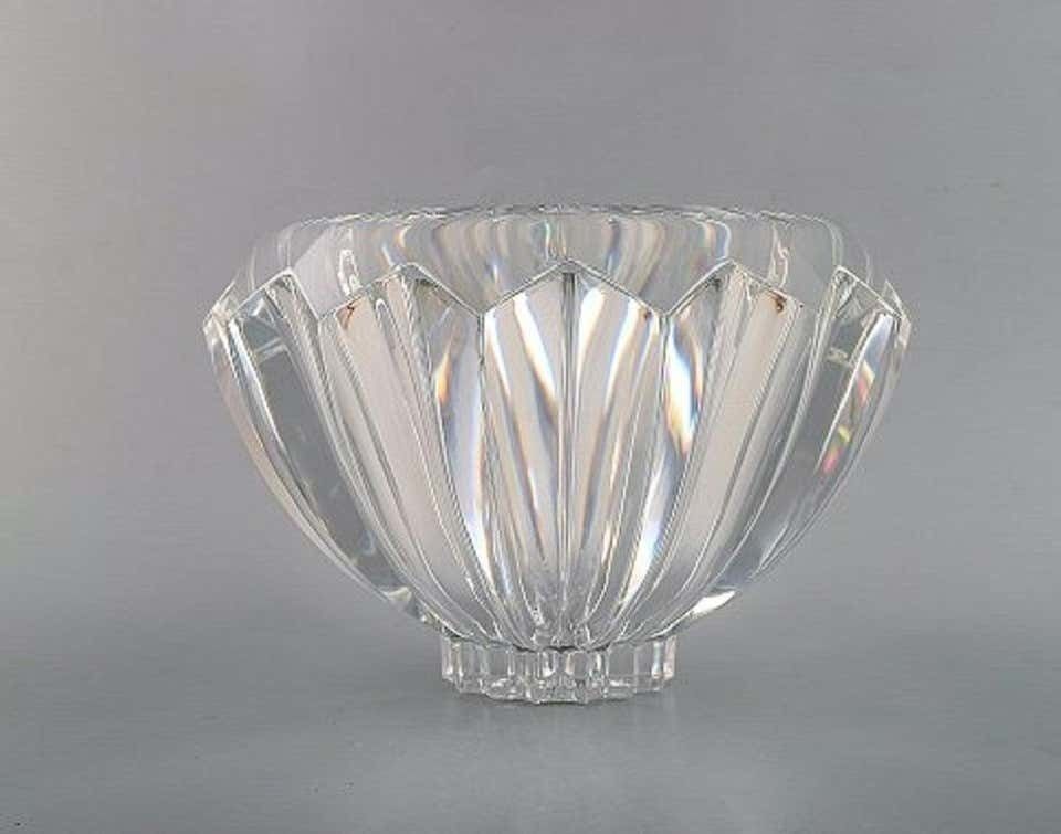 Orrefors, Sweden, Large Modernist Bowl In Clear Art Glass, Stylish Design, 1980s photo for sale