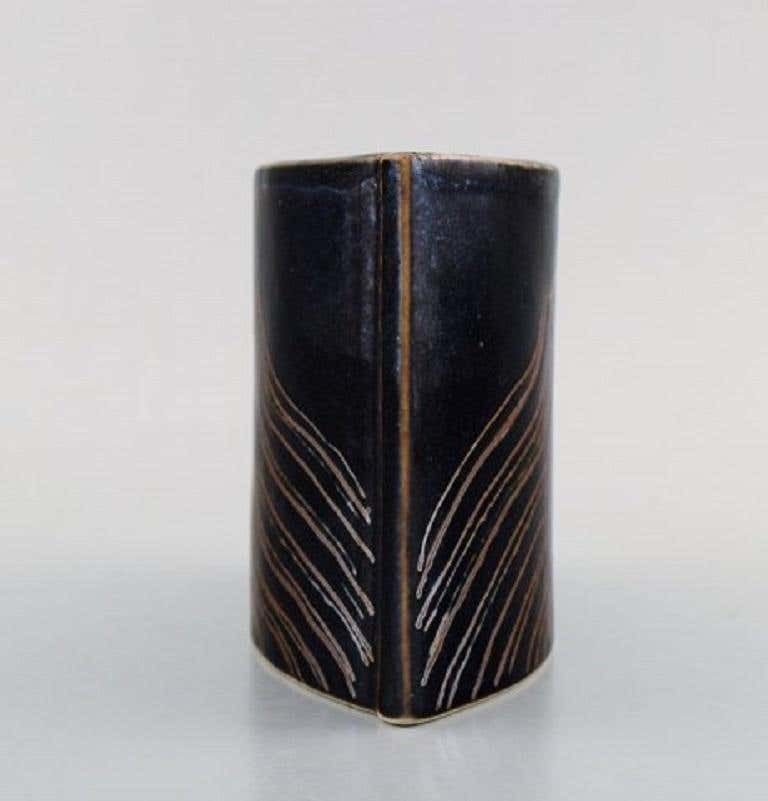 Eva Stæhr Nielsen For Royal Copenhagen, Vase In Glazed Ceramics photo vinterior