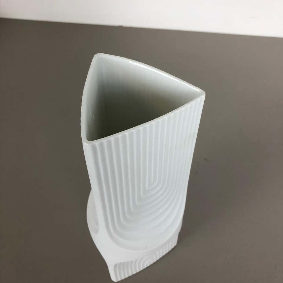 photo furniture Original 1970s Op Art Biscuit Porcelain German Vase Made By Ak Kaiser, Germany