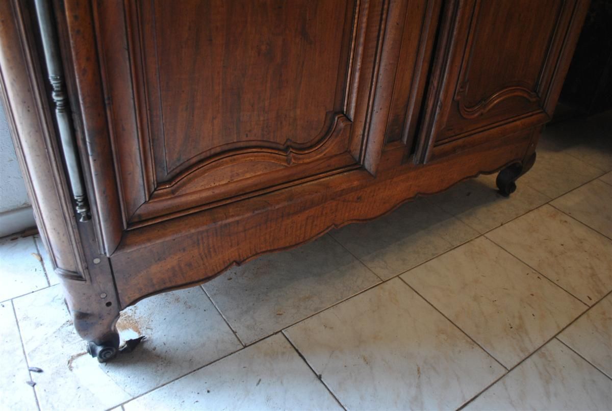 18th Century Walnut Castle Wardrobe photo buy