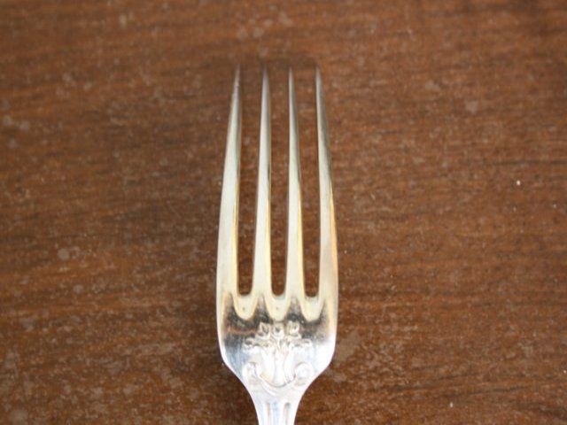Complete Silver Metal Flatware 38 Pieces photo vinterior