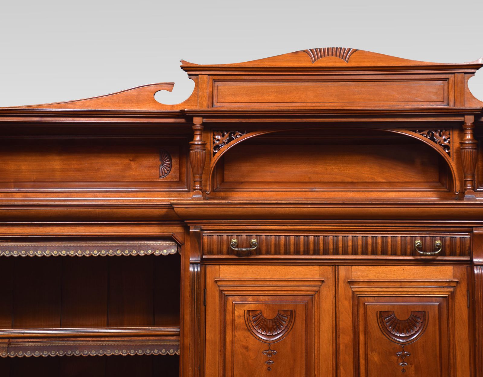 Large 19th Century Walnut Breakfront Bookcase photo 4560.0