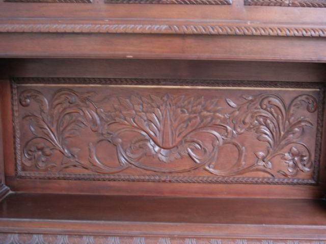 photo vintage Coat Rack Renaissance Style Walnut