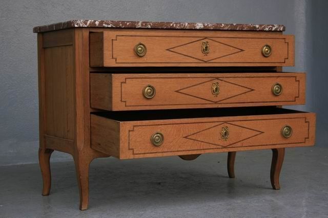 Light Oak Chest Of Drawers, Directoire Period photo Furniture