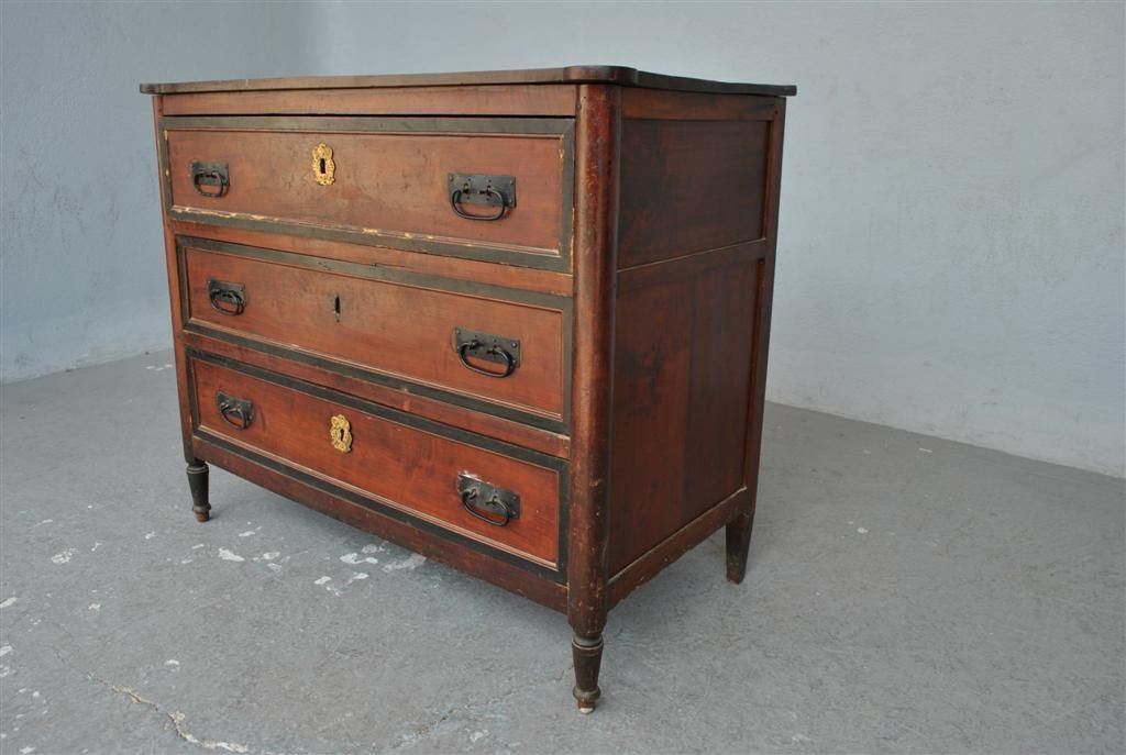 Louis XVI Period Chest Of Drawers In Walnut photo for sale