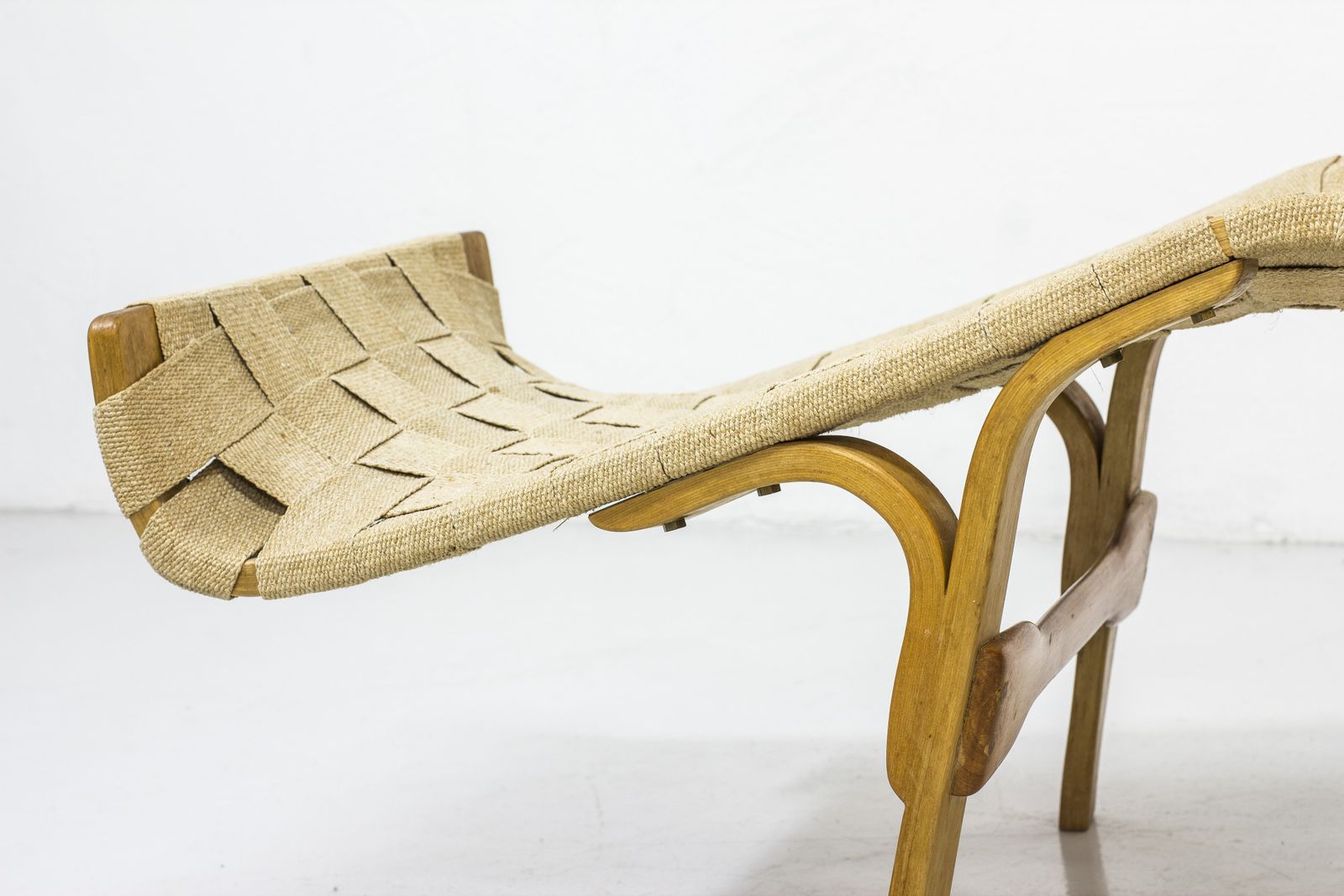 photo vintage Chaise Longue In The Manner Of Bruno Mathsson