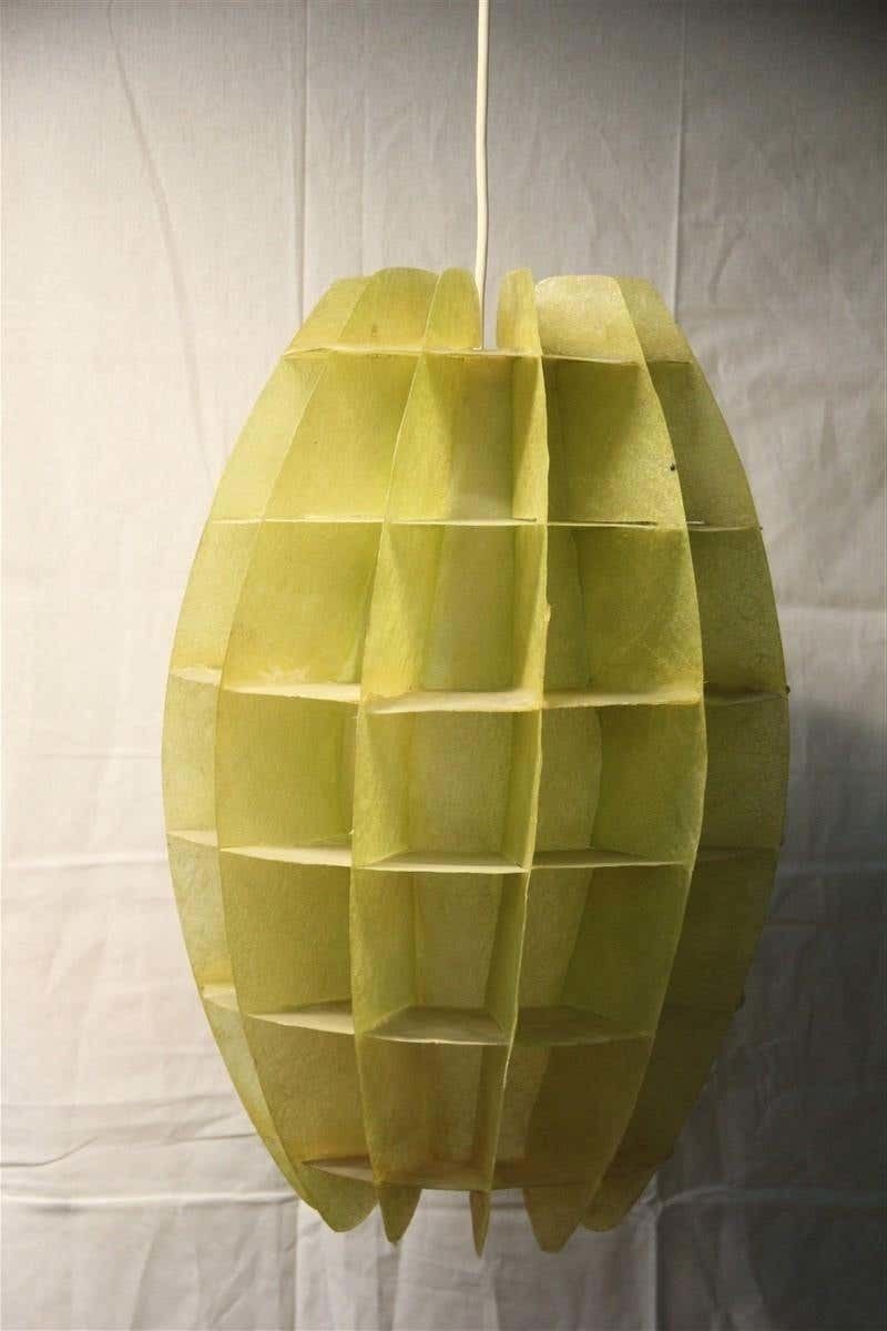 photo furniture French Chandelier Oval 1960s In Green Resin Like A Maze Verner Panton Style