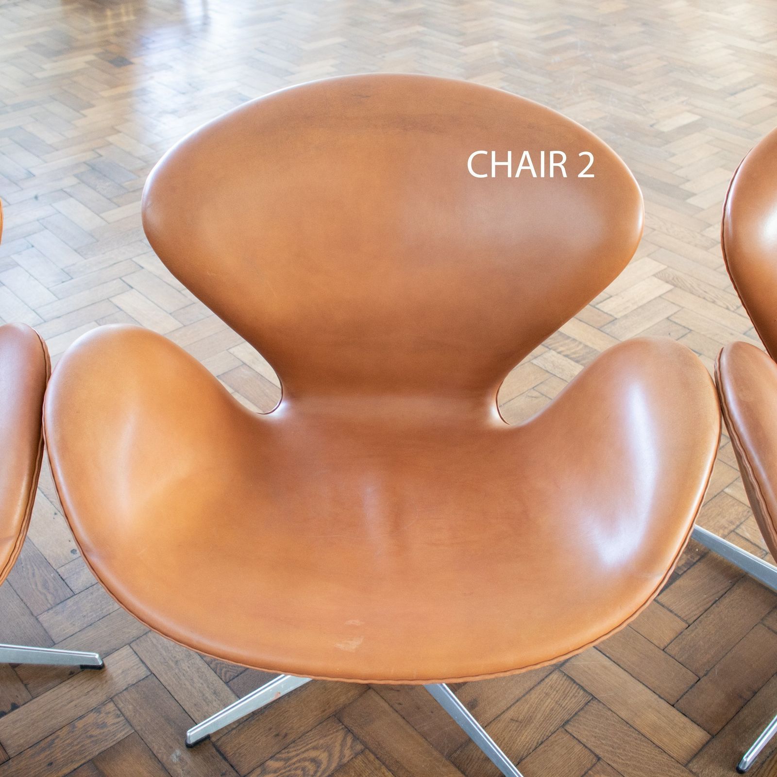 Republic Of Fritz Hansen Swan Chairs In Leather (Sef Of 4) photo vinterior