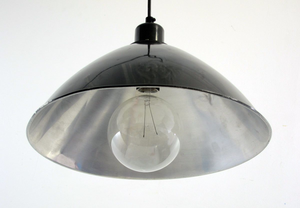 Industriële Bauhaus Jaren 1930 Metalen Groene Hanglamp photo furniture