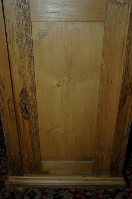 Pine Bedside Table photo 264.0