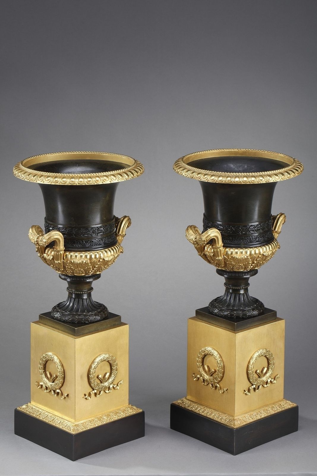 Home Decor Pair Of Large Restauration Medici Vases photo