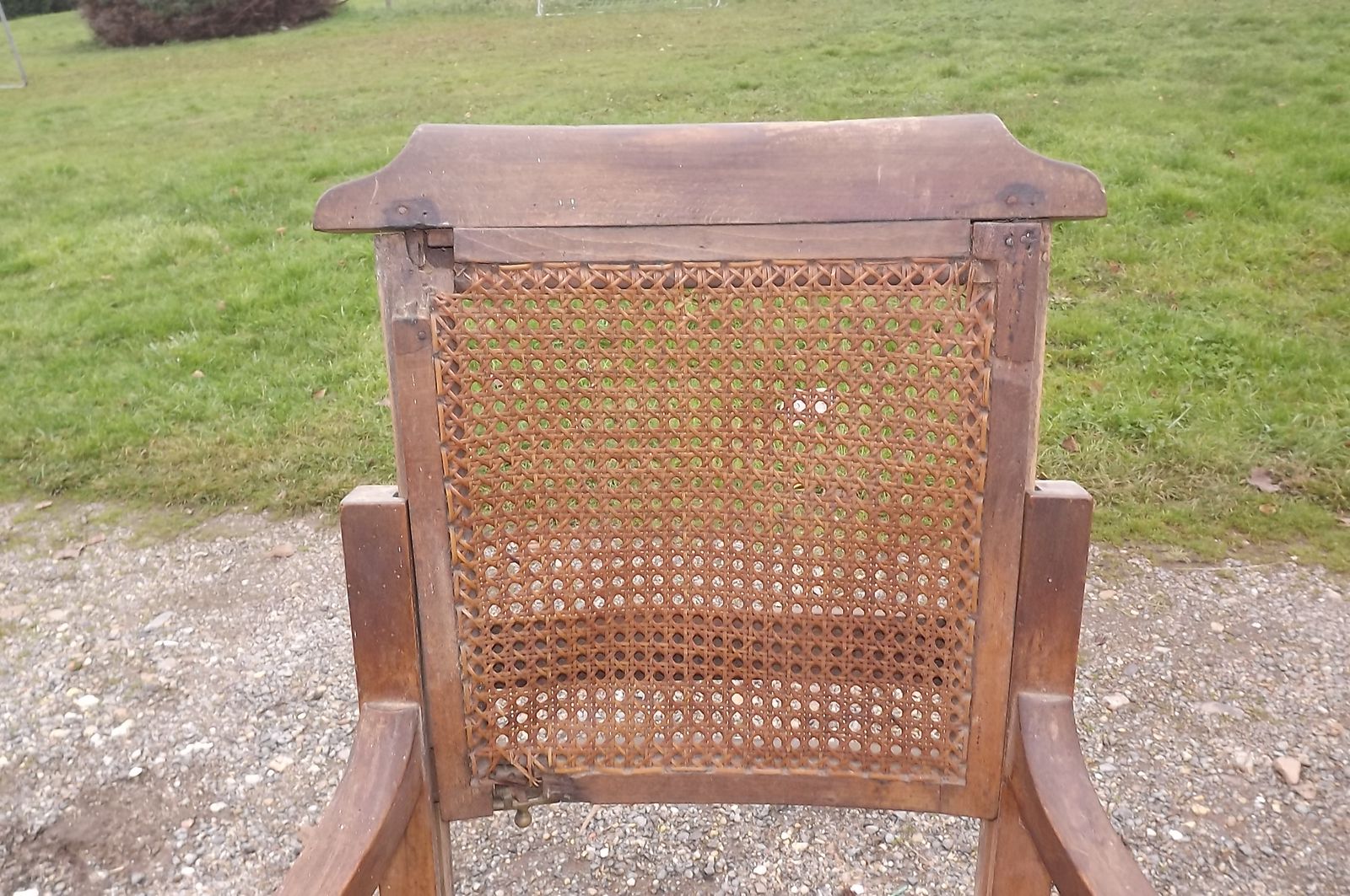 Chair Ran 30 Years photo 84.32