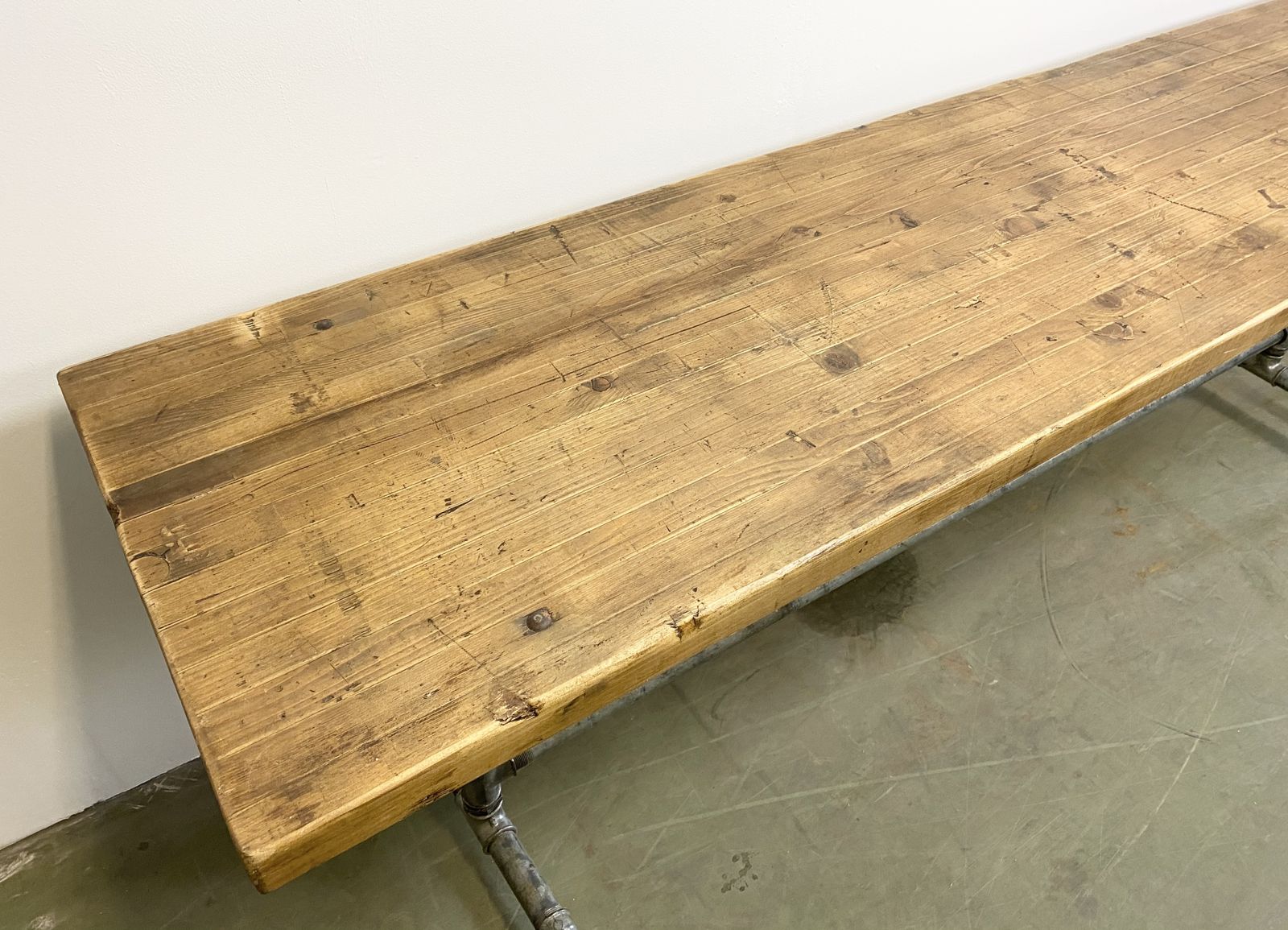 photo furniture Industrial Dining Table, 1960s