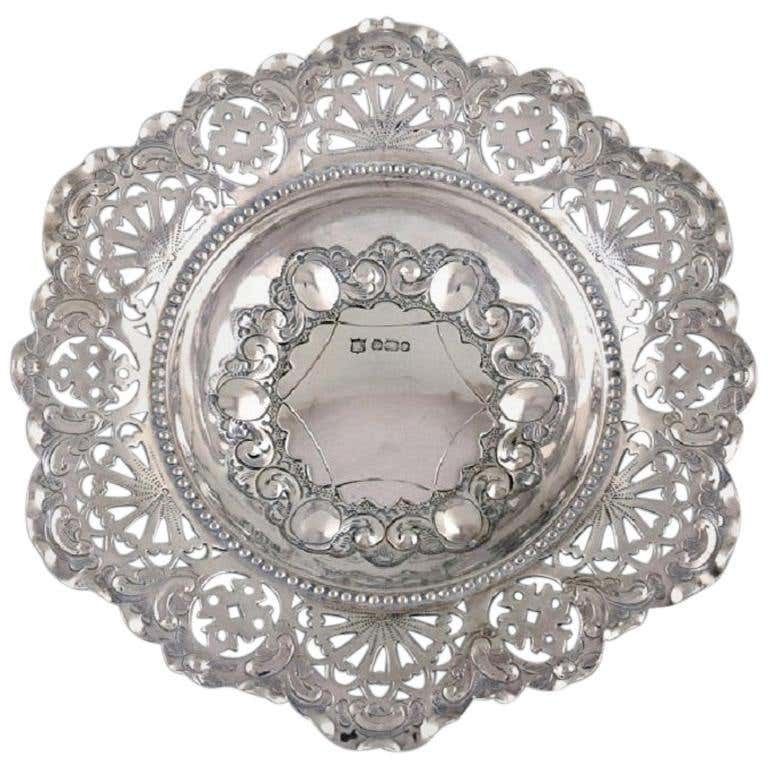 Charles Boyton & Son, London, Pierced Ornamental Bowl In Silver, 1910s