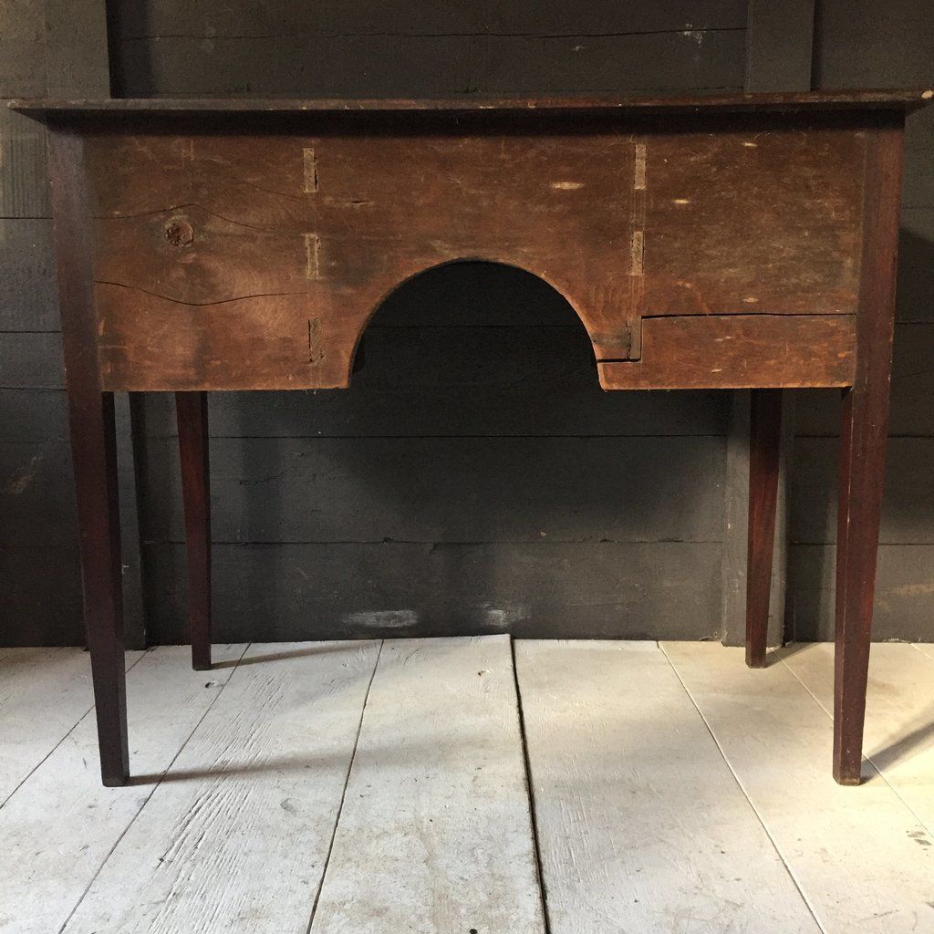 photo vinterior Hepplewhite Dressing Table