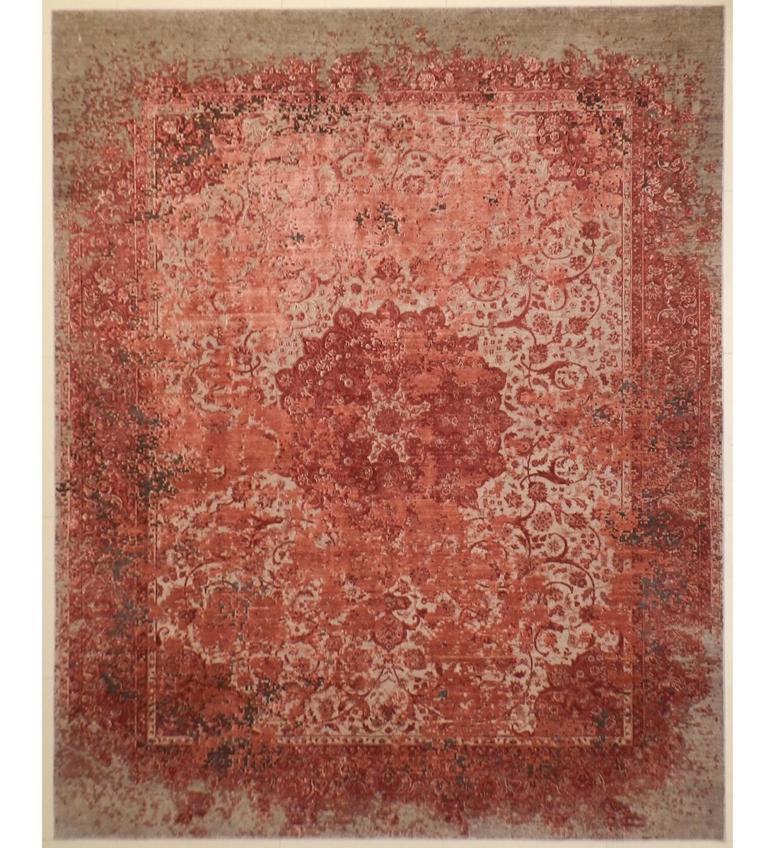 Model Alfombra Vintage 11/11 Carpet From Zenza Contemporary Art & Deco