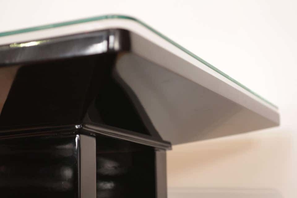 photo furniture Bauhaus Side / Luggage Table, Black Lacquer And Chrome, Austria, Circa 1920