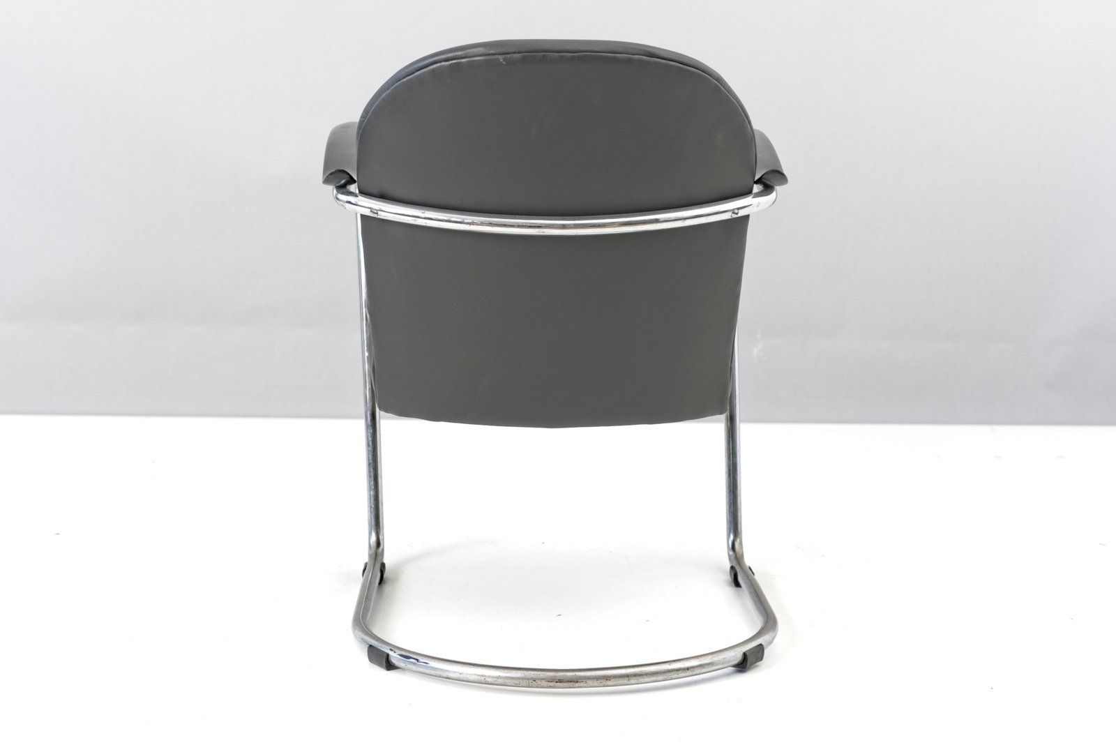 Dutch Nr. 414 Cantilever Armchair By Willem Hendrik Gispen For Gispen, 1930s photo 2633.0