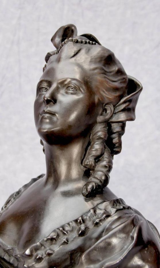 photo furniture French Bronze Bust Marie Antoinette Casting Statue Queen Of France
