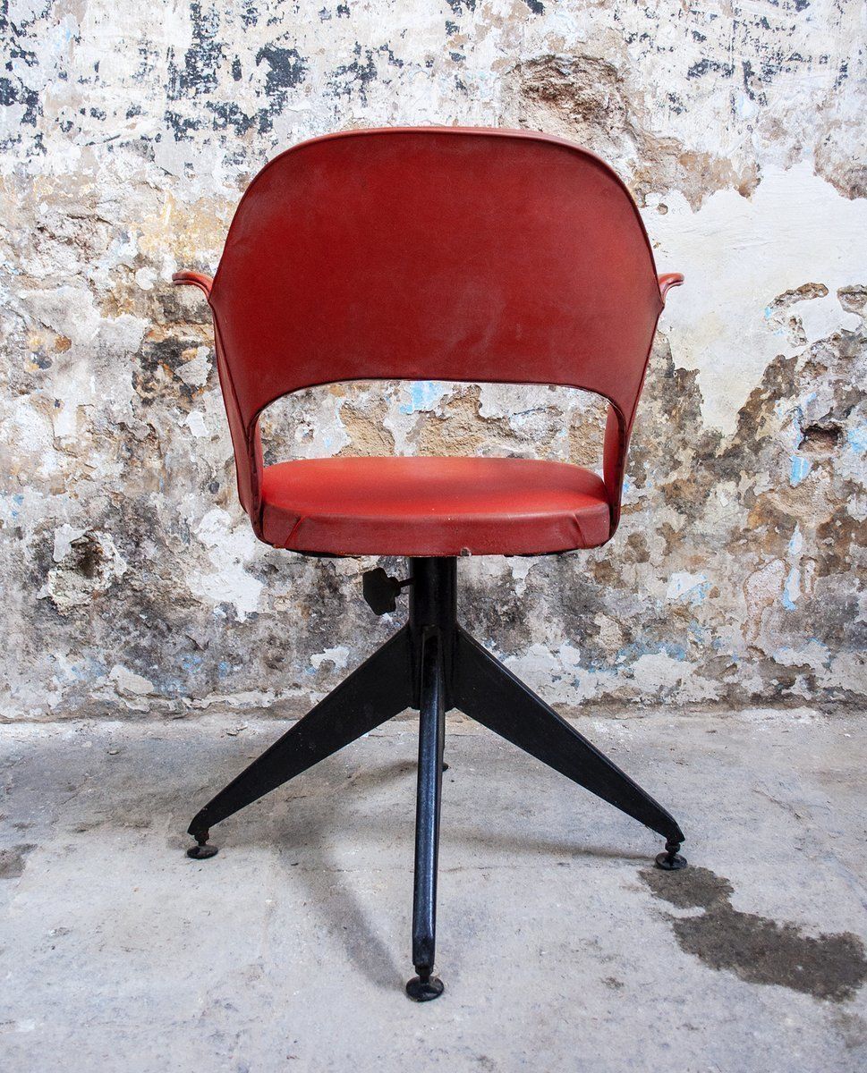 Italiaanse Draaifauteuils Van Ijzer En Vinyl, Ca. Jaren 1950, Set Van 2 photo furniture