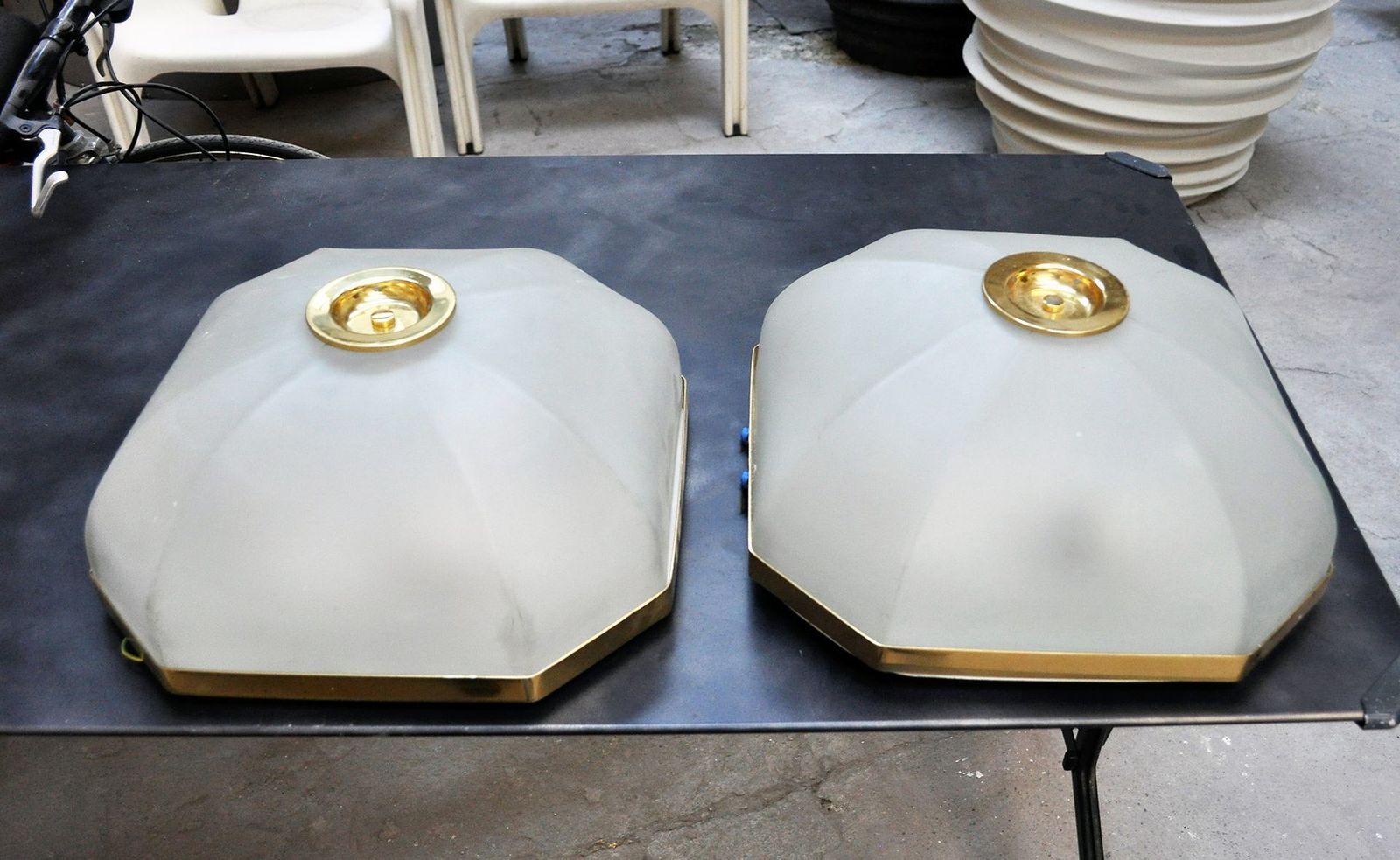 Italiaanse Plafondlampen, Jaren 1970, Set Van 2 photo furniture