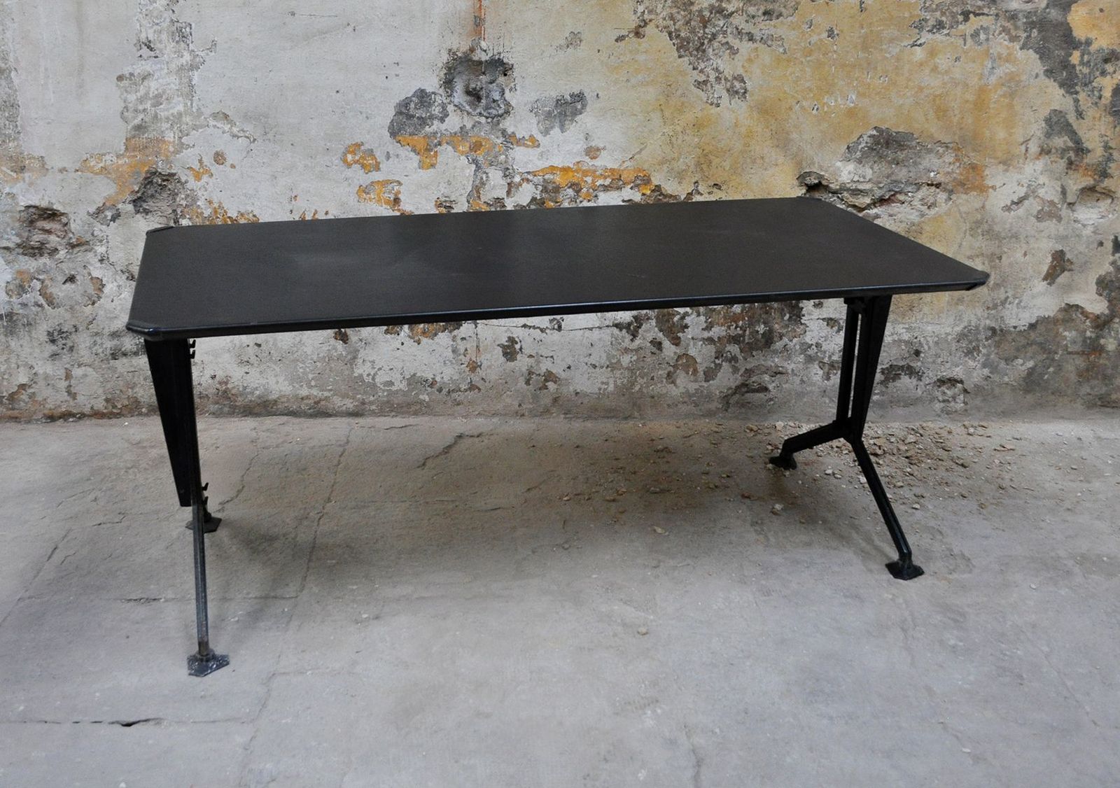 Model Arco Bureau Door Bbpr Voor Olivetti Synthesis, Ca. Jaren 1960