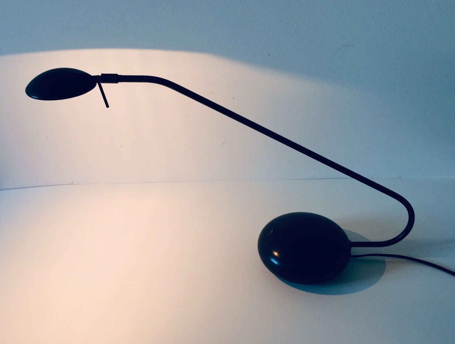 Post Modern Design Sleek Black Metal Desk Lamp 1980s photo for sale
