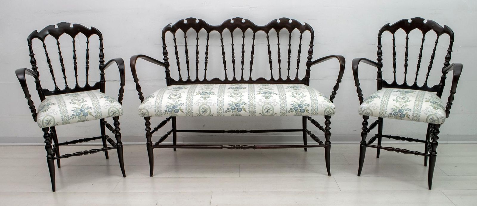 Giuseppe Gaetano Descalzi Mid Century Modern Italian Chiavari Sofa, 1950s photo vintage